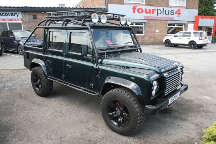 Land Rover Defender XS Double Cab PickUp TDCi [2.2] Four Wheel Drive Diesel Green