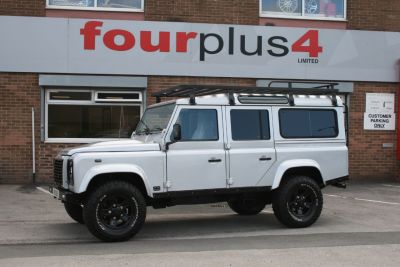 Land Rover Defender 2.4 XS Station Wagon TDCi Four Wheel Drive Diesel SilverLand Rover Defender 2.4 XS Station Wagon TDCi Four Wheel Drive Diesel Silver at Four Plus 4 Leeds